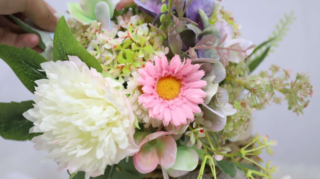  mix and match different types of artificial flowers