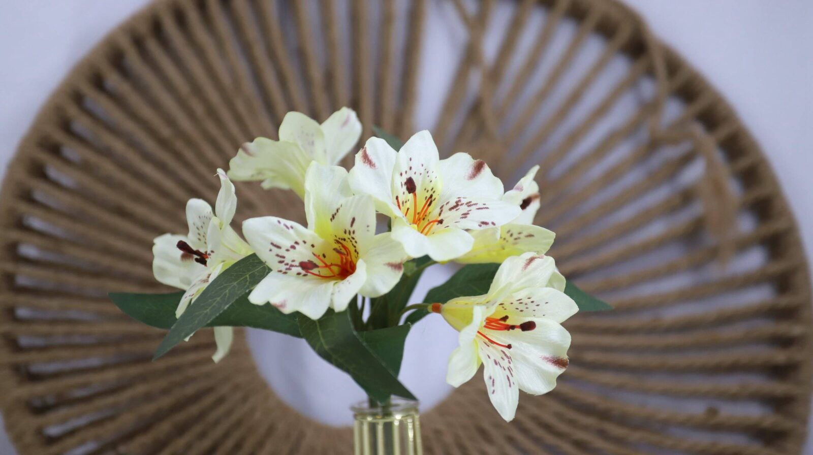 Artificial Alstroemeria Flower Stem - Image 8
