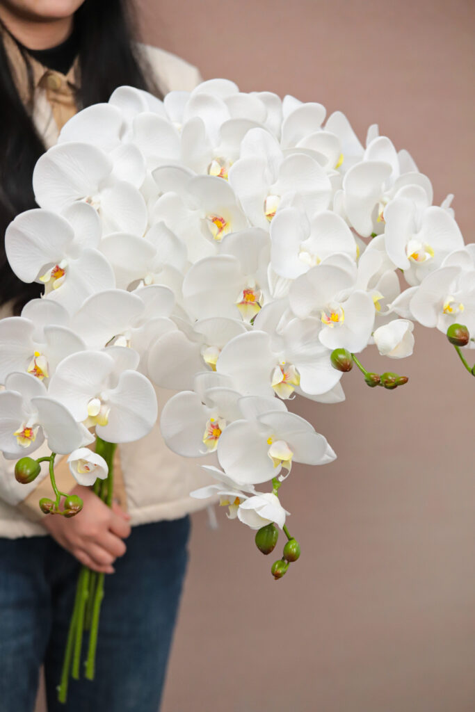 Artificial flower